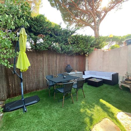 Agreable Studio Proche Sttropez Piscine Et Tennis Gassin Eksteriør bilde