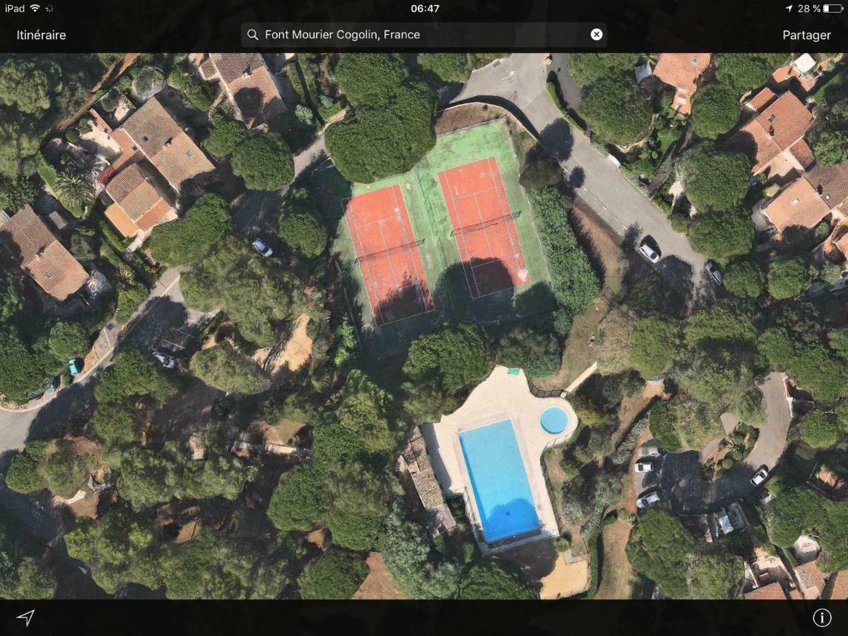 Agreable Studio Proche Sttropez Piscine Et Tennis Gassin Eksteriør bilde